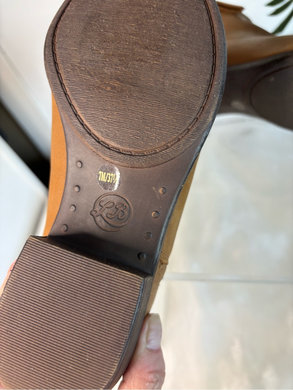 Lucky Brand Tan Leather Ankle Booties Side Zip Stacked Heel Women’s Size7M - Picture 6 of 6
